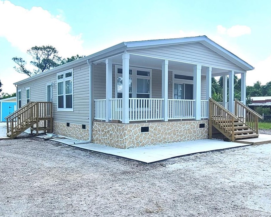 733 9th St, Orlando, FL 32820-2650