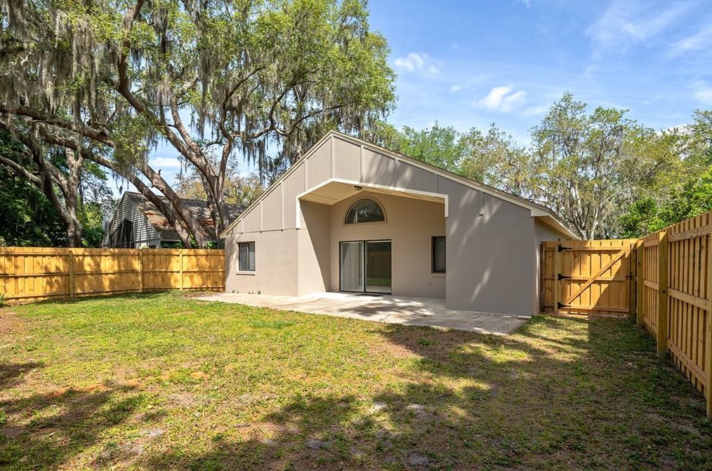 448 Morning Glory Dr, Lake Mary FL  32746-6116 exterior