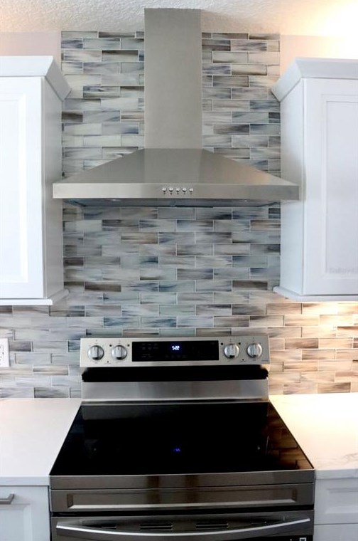 808 Alexander Ave, Deltona FL  32725-7202 exterior