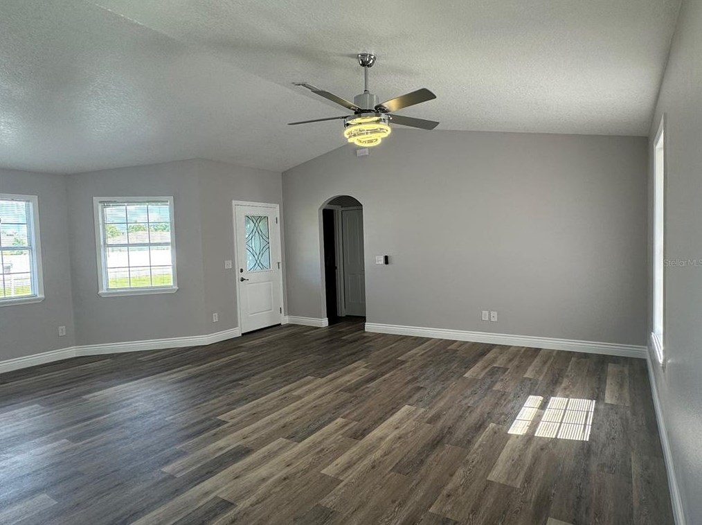 808 Alexander Ave, Deltona FL  32725-7202 exterior