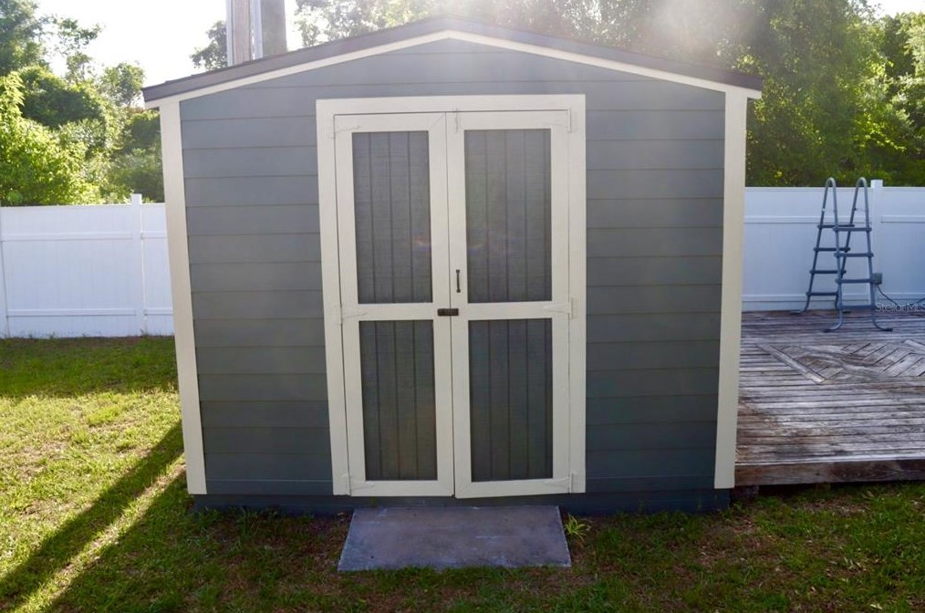 808 Alexander Ave, Deltona FL  32725-7202 exterior