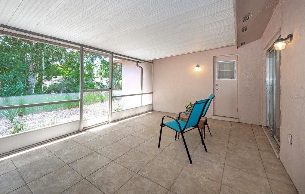 111 Eastern Frk, Longwood FL  32750-2781 exterior