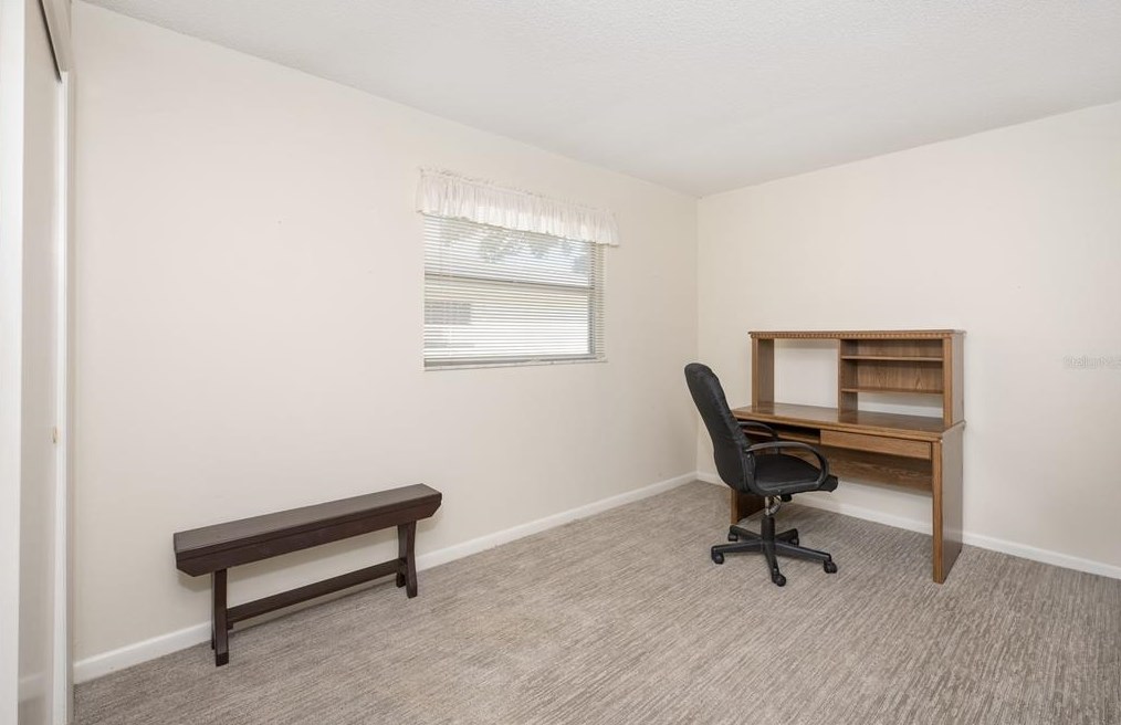 111 Eastern Frk, Longwood FL  32750-2781 exterior