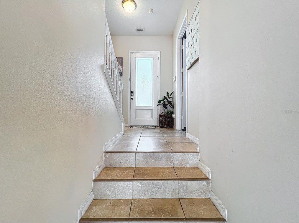 365 Old Farm Ln, Casselberry FL  32708-7109 exterior