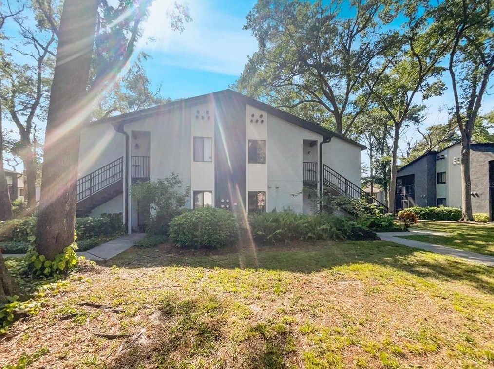 196 Riverbend Dr, Altamonte Springs FL  32714-6852 exterior