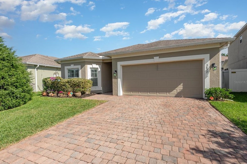 3837 Esplanade Ave, Daytona Beach, FL 32129-6023