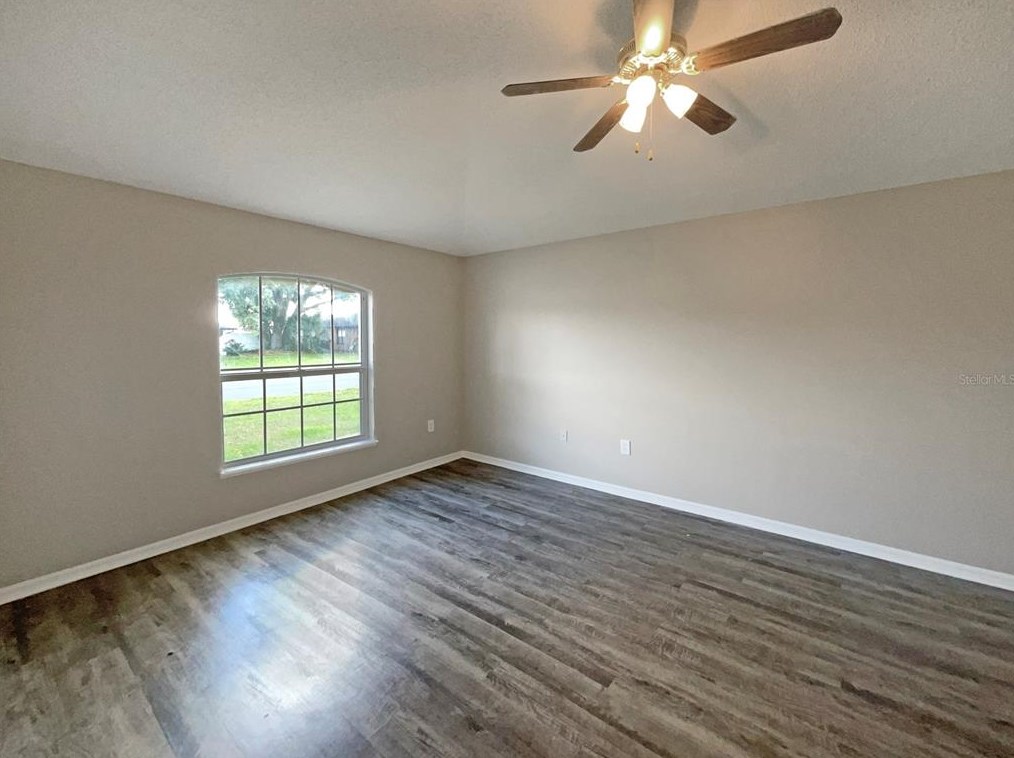 805 Alpine Ct, Kissimmee FL 34758-3401 exterior