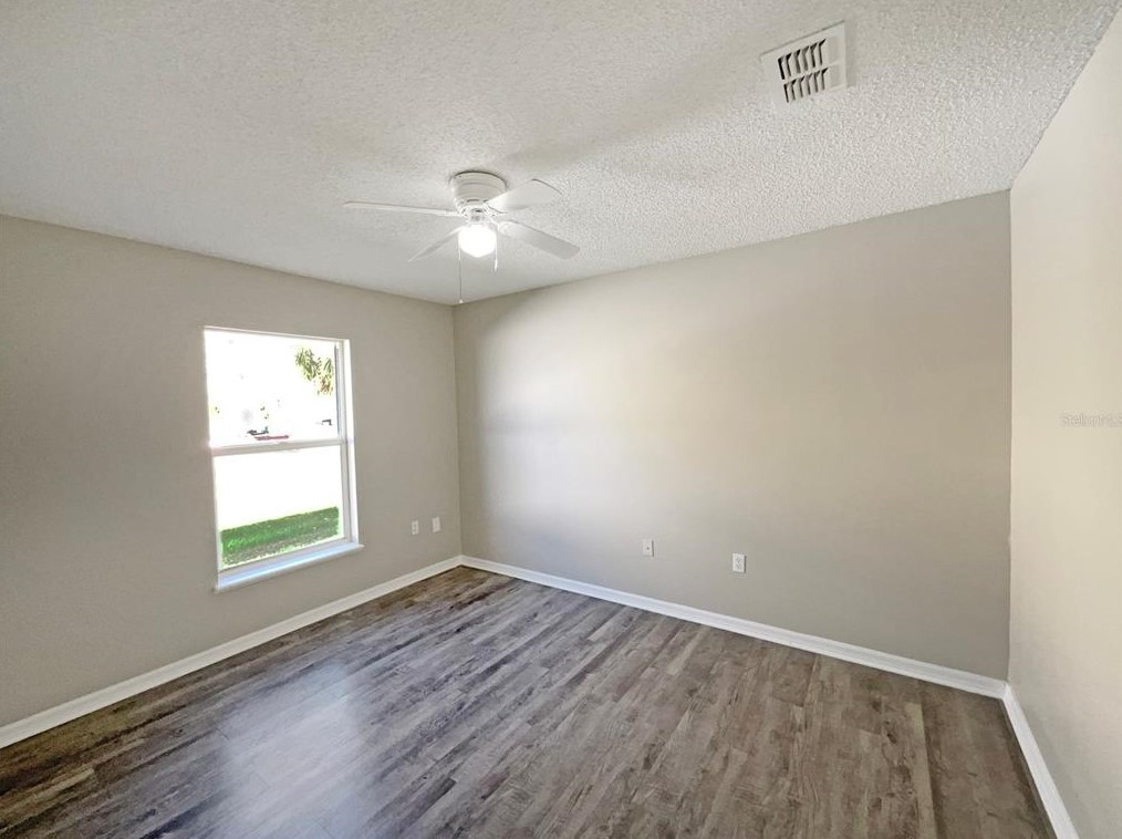 805 Alpine Ct, Kissimmee FL 34758-3401 exterior