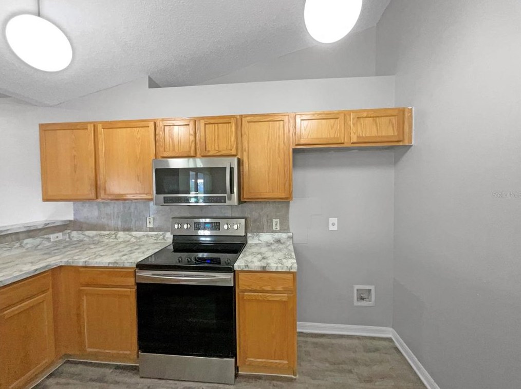 805 Alpine Ct, Kissimmee FL 34758-3401 exterior