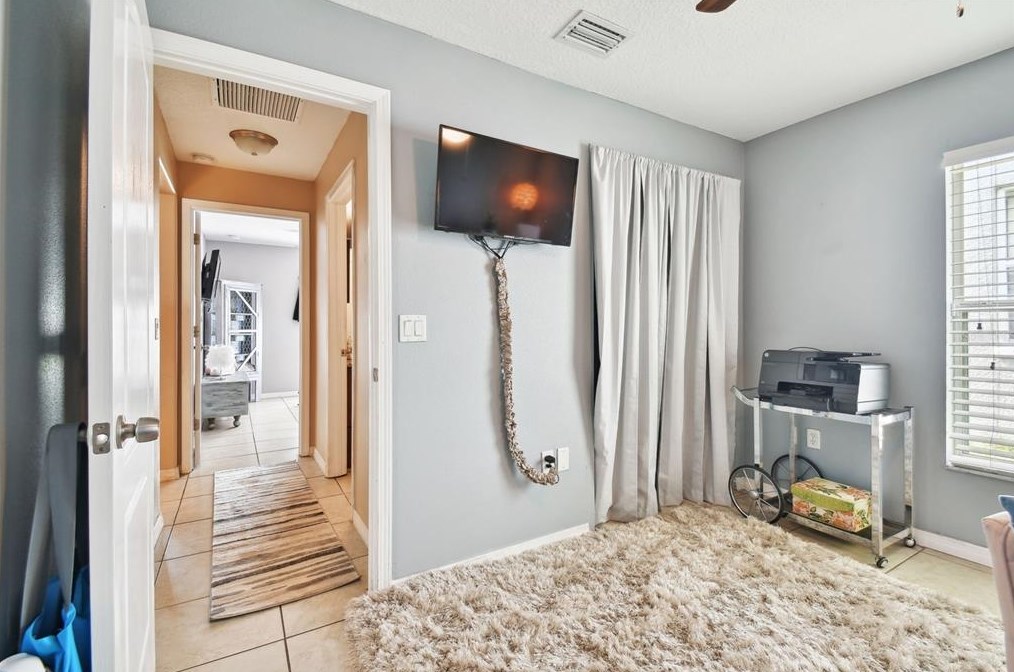 2107 Colville Chase Dr, Ruskin FL  33570-6306 exterior