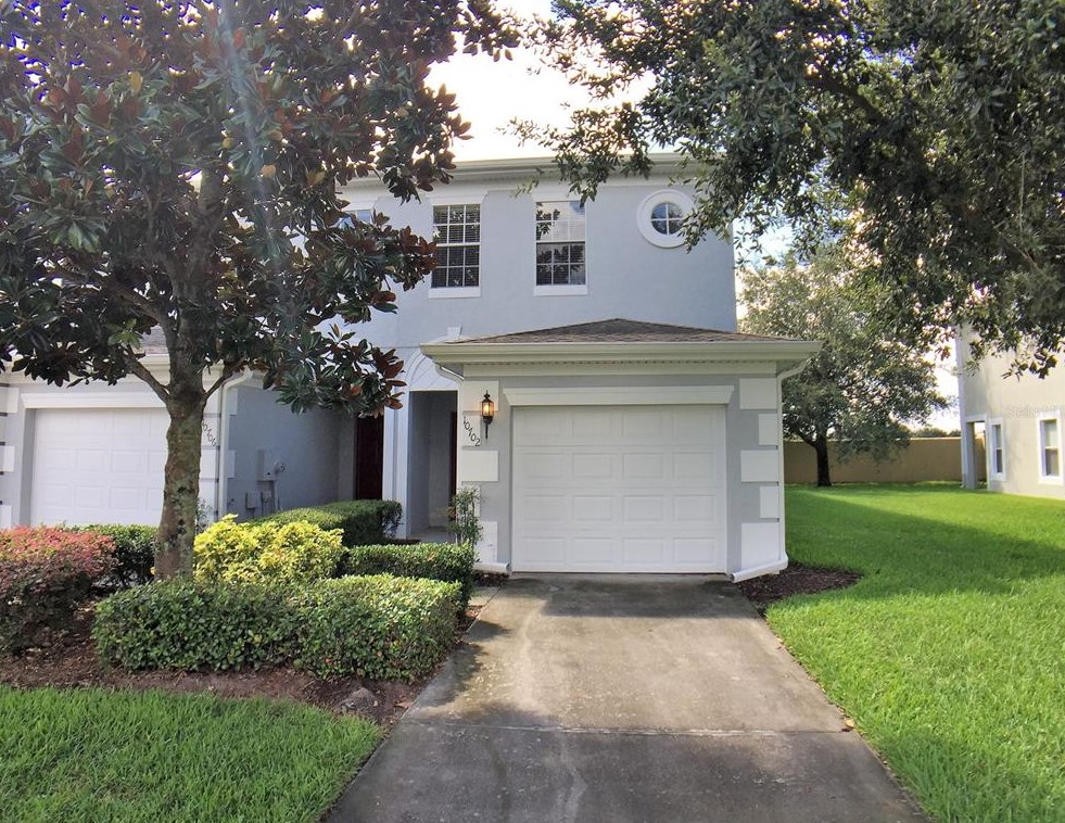 10702 Savannah Wood Dr, Orlando, FL 32832-5569
