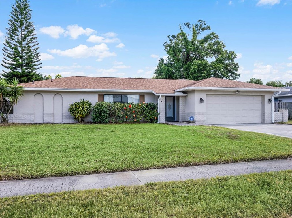 4202 Playa Ct, Orlando, FL 32812-2824