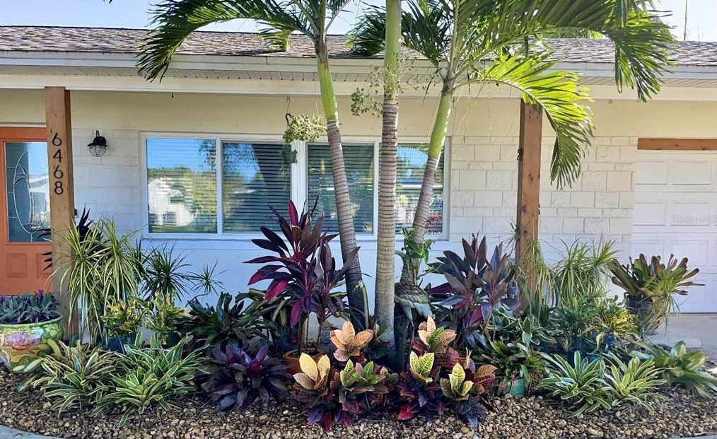 6468 17th Ter, Saint Petersburg, FL 33710-5526
