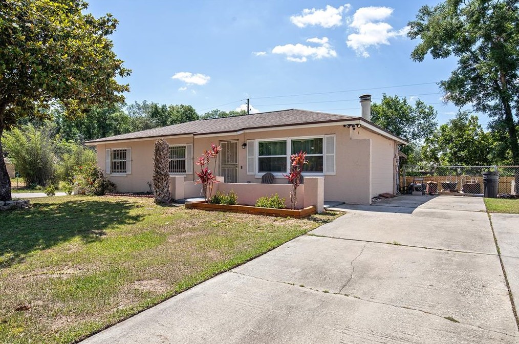 6100 Fox Hunt Trl, Orlando, FL 32808-1404
