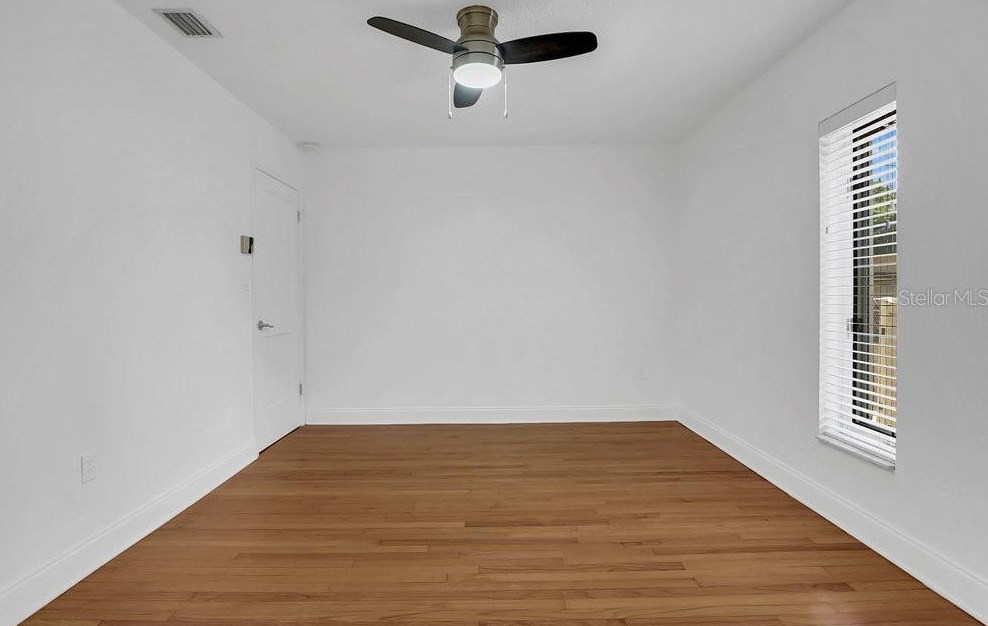 1212 Anderson St, Orlando FL 32805-2553 exterior