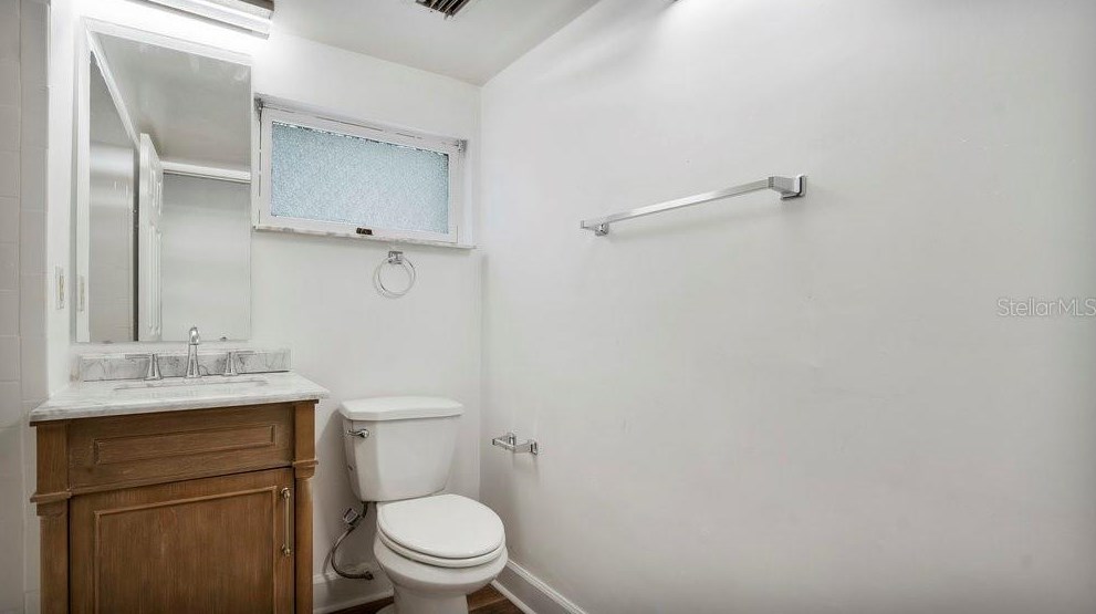 1212 Anderson St, Orlando FL 32805-2553 exterior