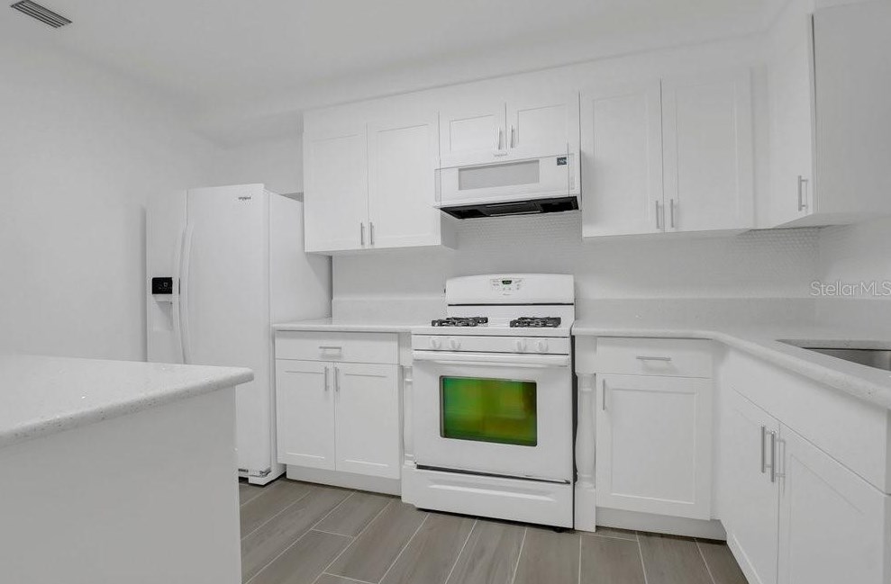 1212 Anderson St, Orlando FL 32805-2553 exterior