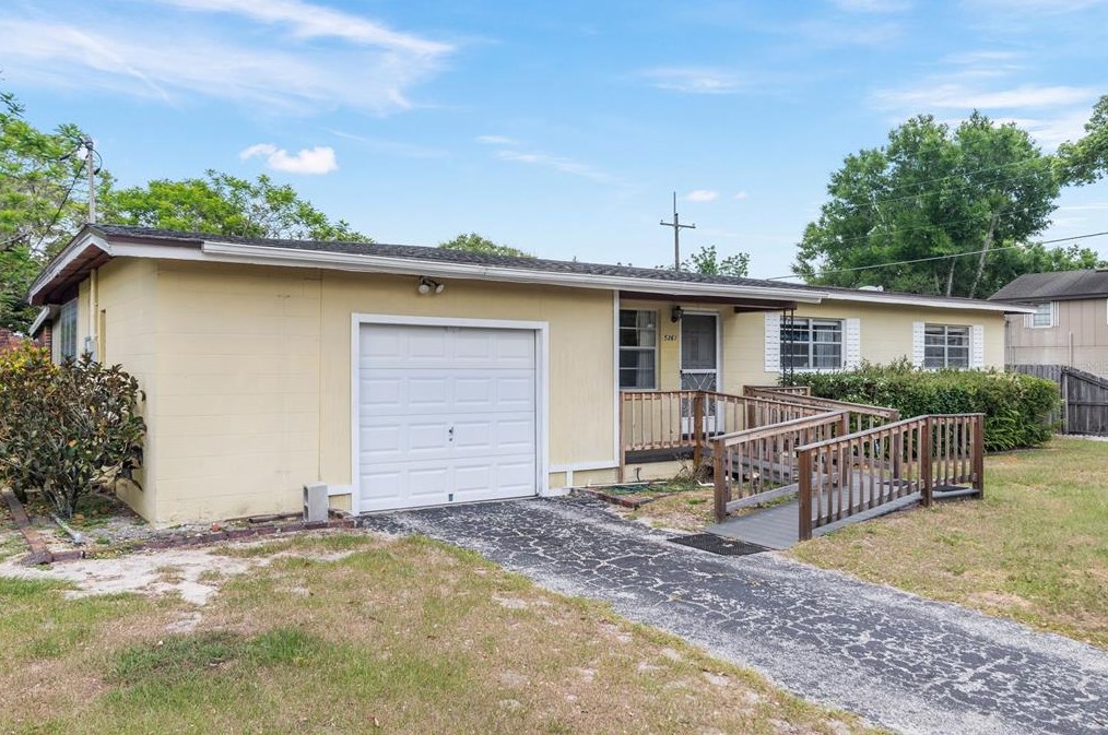 5361 Forzley St, Orlando, FL 32812-8847