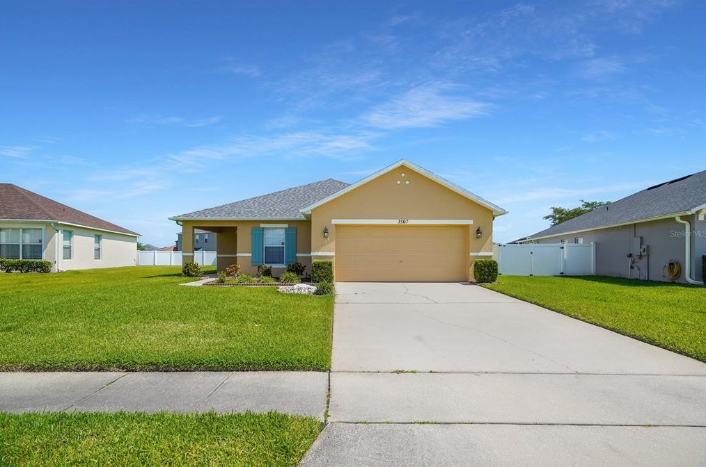 3507 Harlequin Dr, Saint Cloud, FL 34772-7774