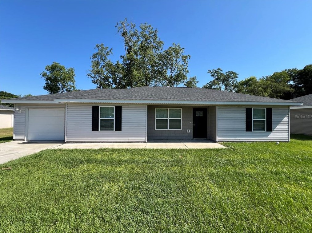 4129 139th St, Summerfield, FL 34491-2341