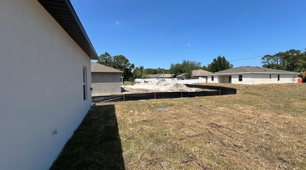 149 Hilton Ave Nw, Melbourne, FL 32907