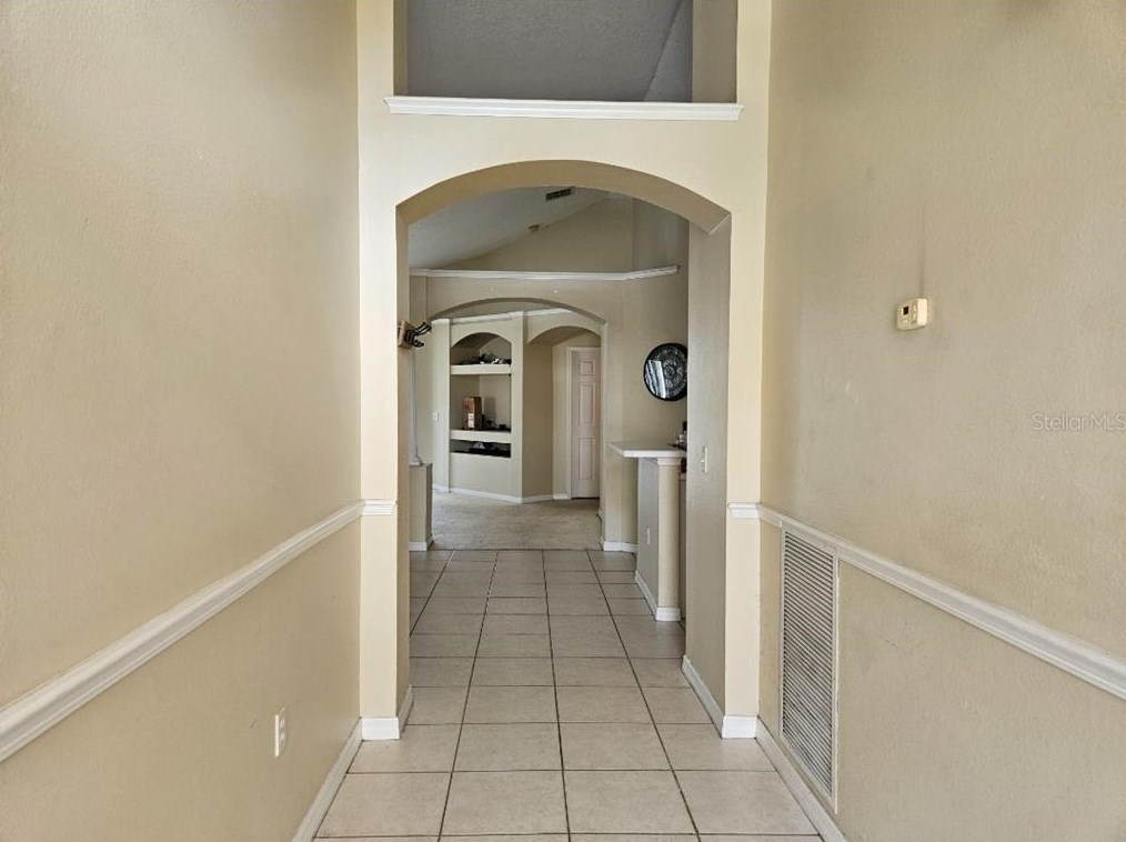 426 Lake Shore Pkwy, Davenport, FL 33896-7861
