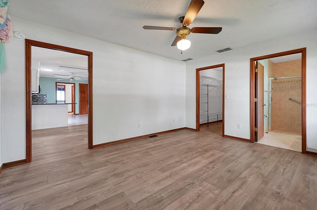 1333 Clayton Dr, Deltona FL  32725-7453 exterior