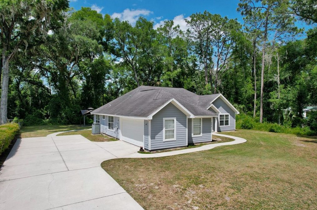 3479 147th Ln, Summerfield FL  34491-3973 exterior