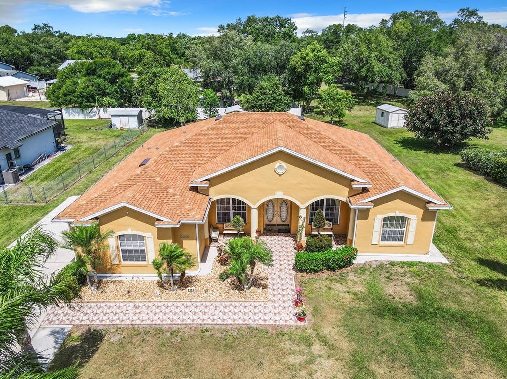 1114 Mairi Ct, Kissimmee, FL 34744-6021