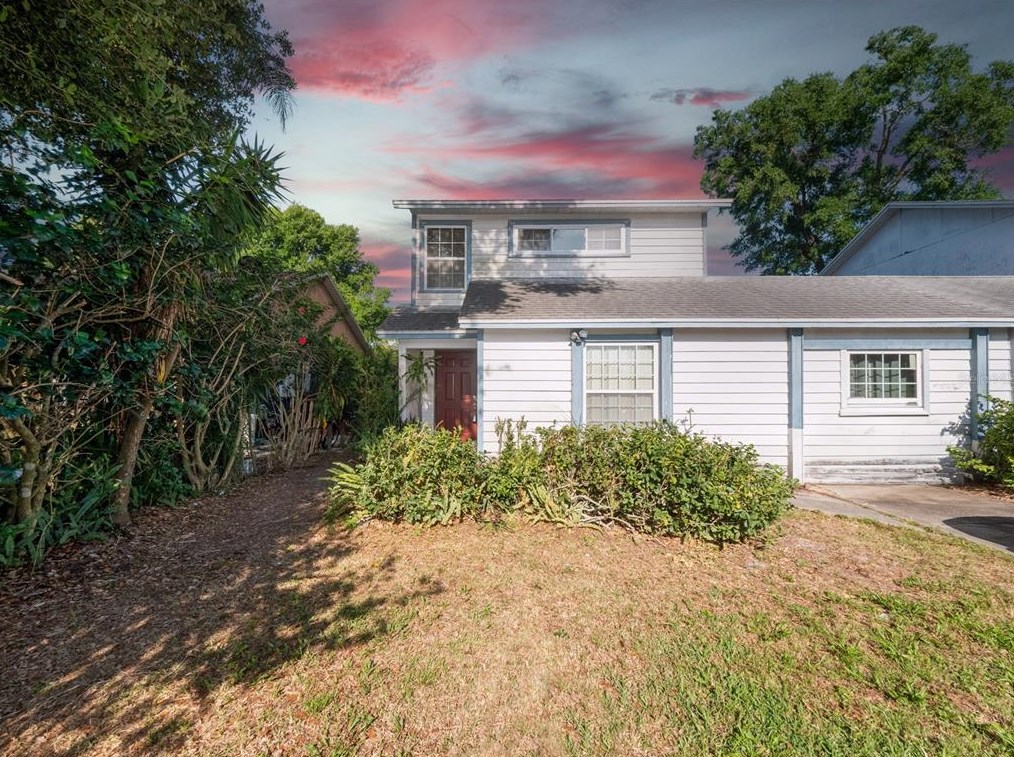 2408 Pear Tree Ct, Orlando, FL 32807-6454