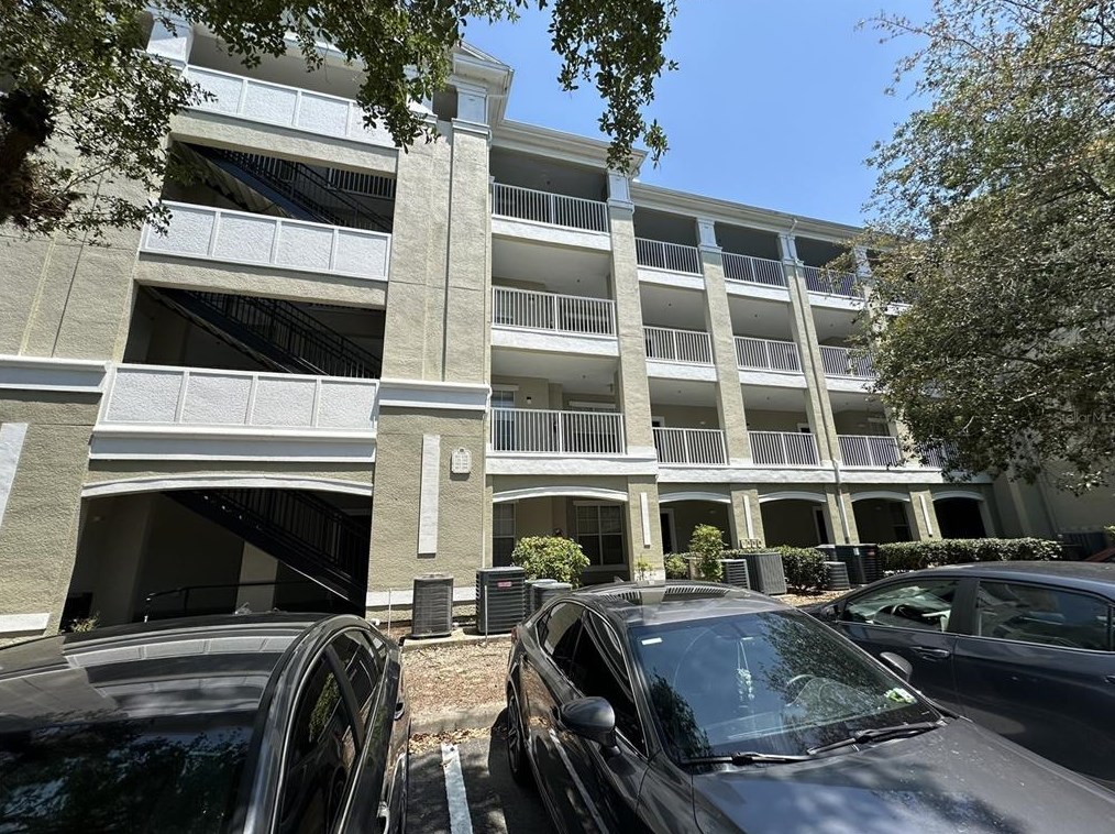 8290 Gate Pkwy W #166, Jacksonville, FL 32216