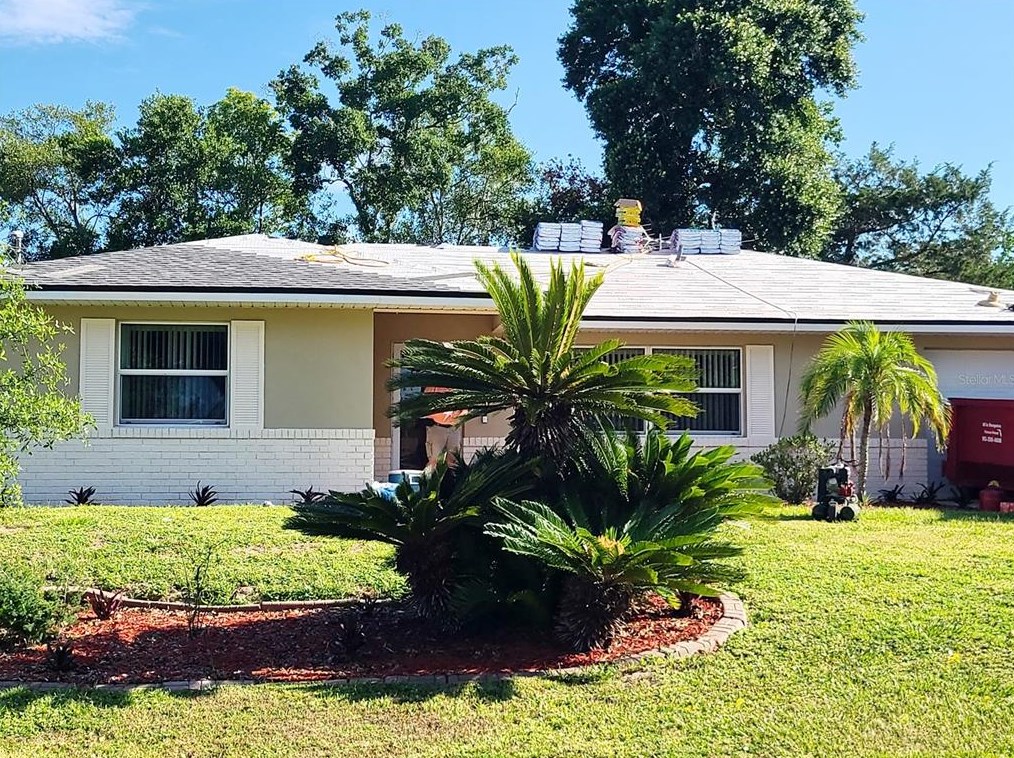 42 Lantana Dr, De Bary FL  32713-2449 exterior