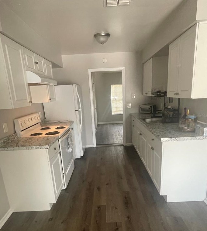 6947 Longmeade Ln, Orlando, FL 32822-3661