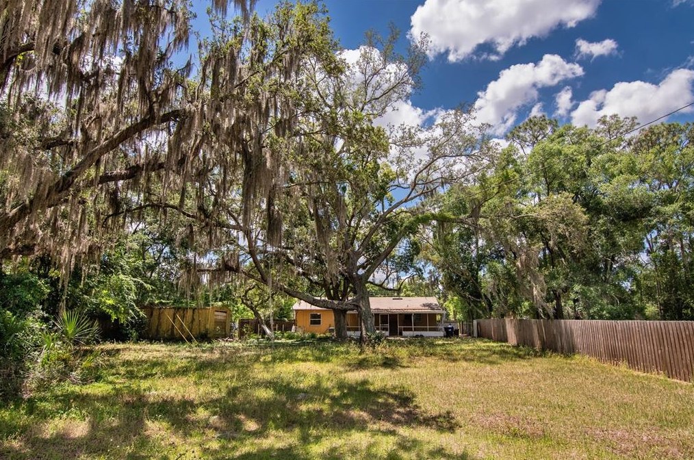 7125 Clarcona Ocoee Rd, Orlando FL 32818-1227 exterior