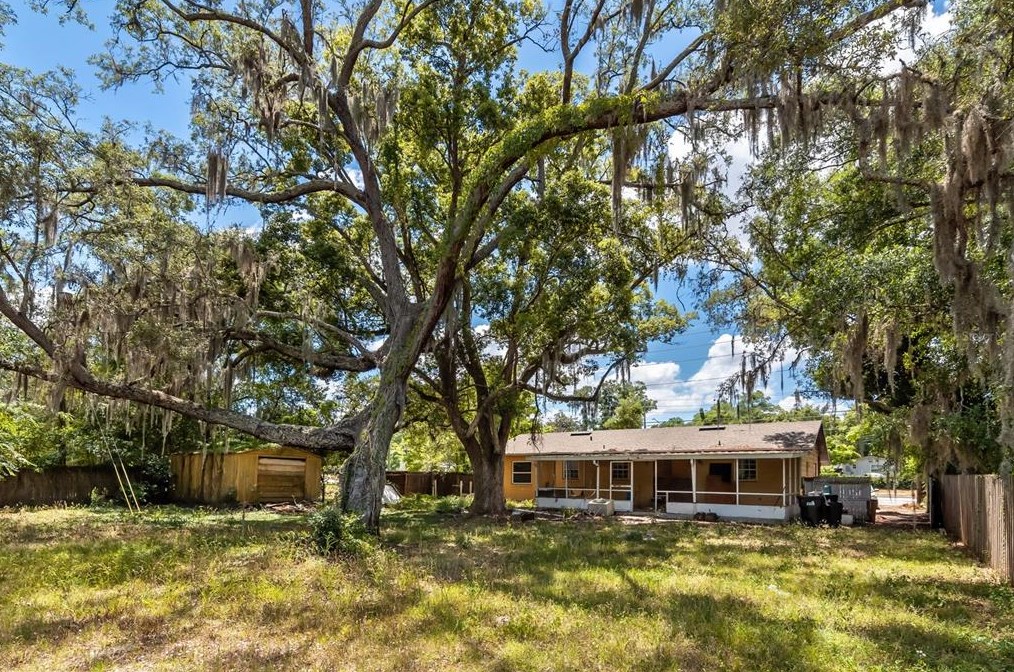 7125 Clarcona Ocoee Rd, Orlando FL 32818-1227 exterior