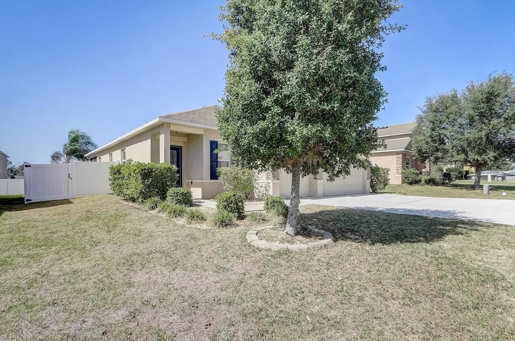 1701 Eagle Pines Circle, Eagle Lake, FL 33839