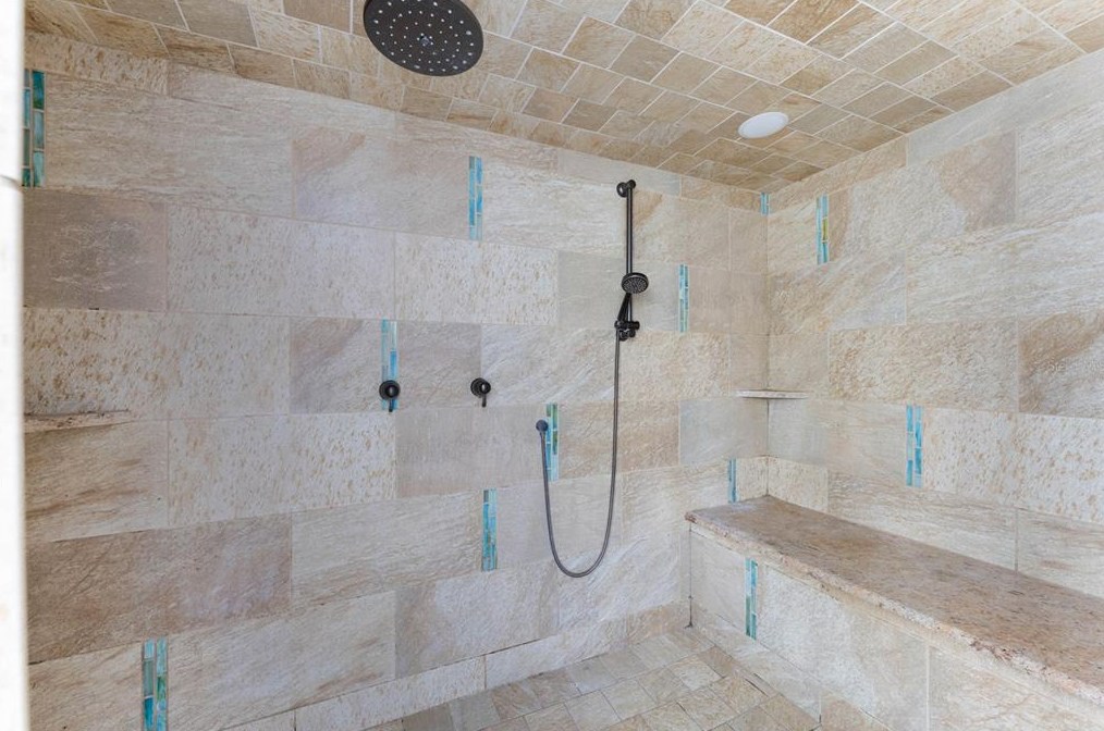 509 Devon Pl, Lake Mary FL  32746-5001 exterior