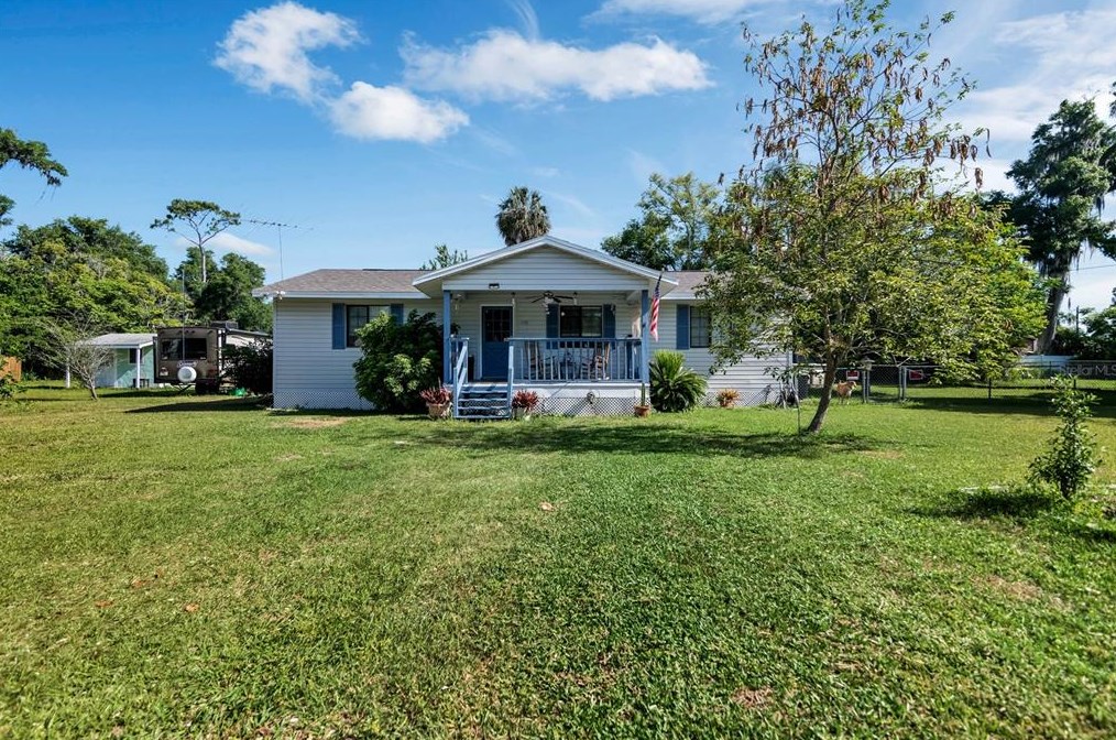 1155 Talton Ave, Deland, FL 32720-5037