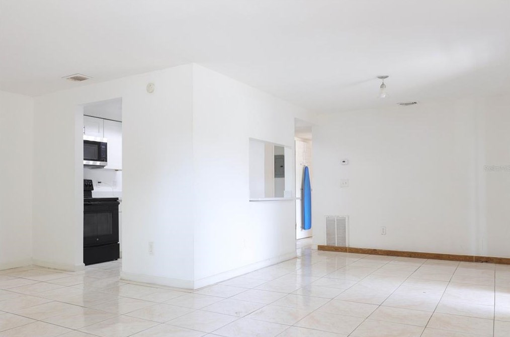4932 Sanoma Vlg, Orlando, FL 32808-1210