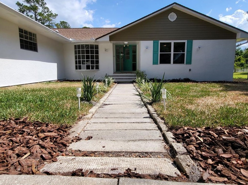 6685 Sandy Ln, Sanford, FL 32771-8950