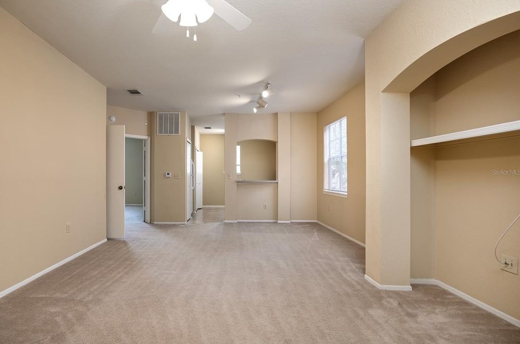 107 Vista Verdi Cir #221, Lake Mary, FL 32746