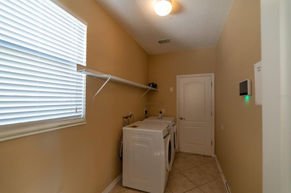 342 Cortona Dr, Orlando FL  32828-6745 exterior