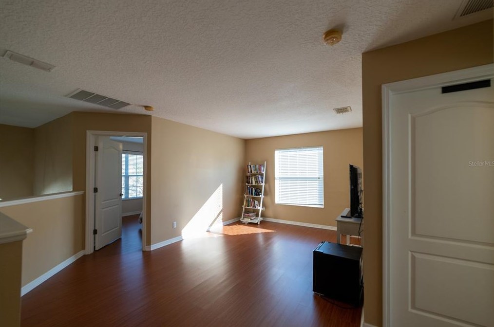 342 Cortona Dr, Orlando FL  32828-6745 exterior