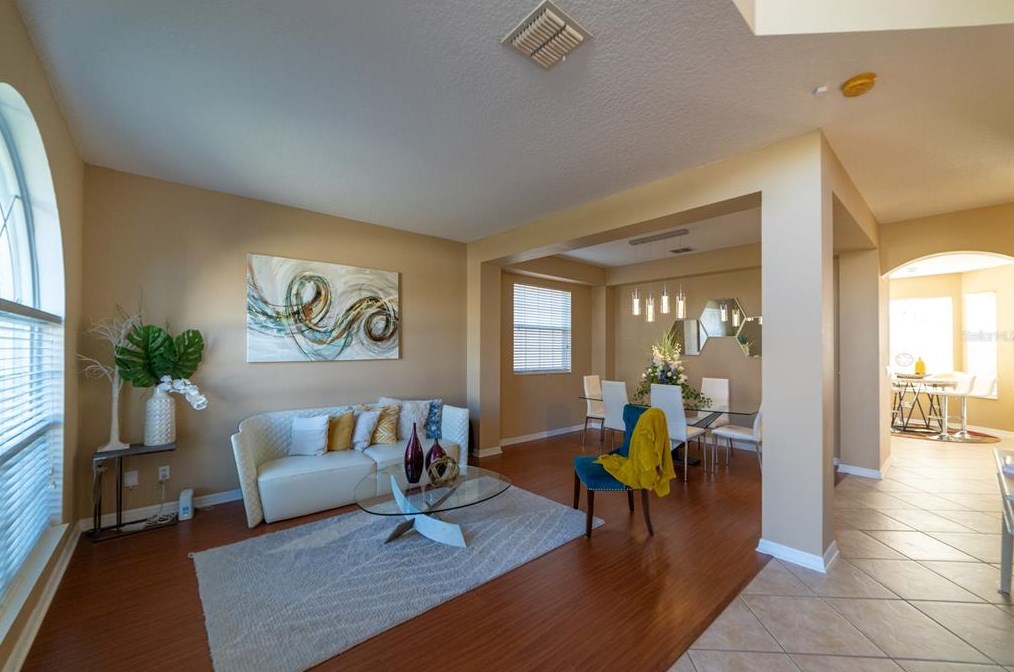 342 Cortona Dr, Orlando FL  32828-6745 exterior