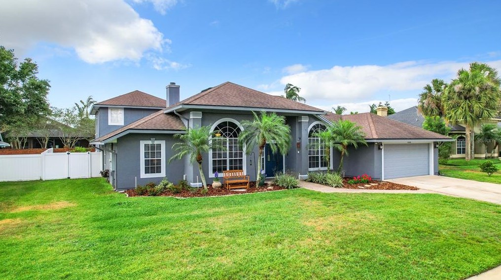 1510 Royal Cir, Apopka, FL 32703-1905