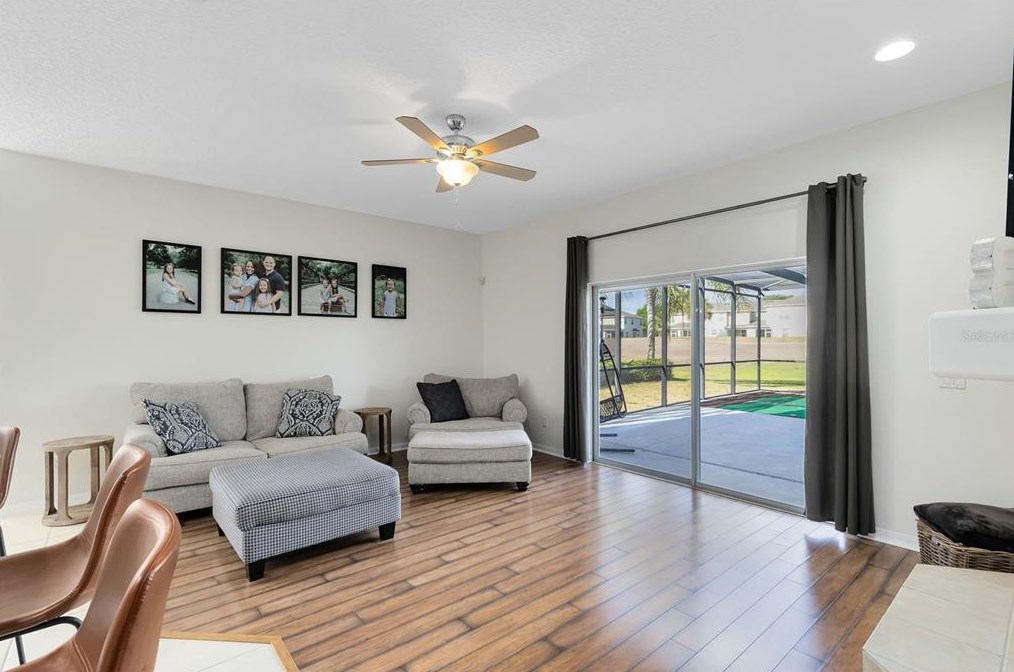 1226 Portmoor Way, Winter Garden FL  34787-4622 exterior