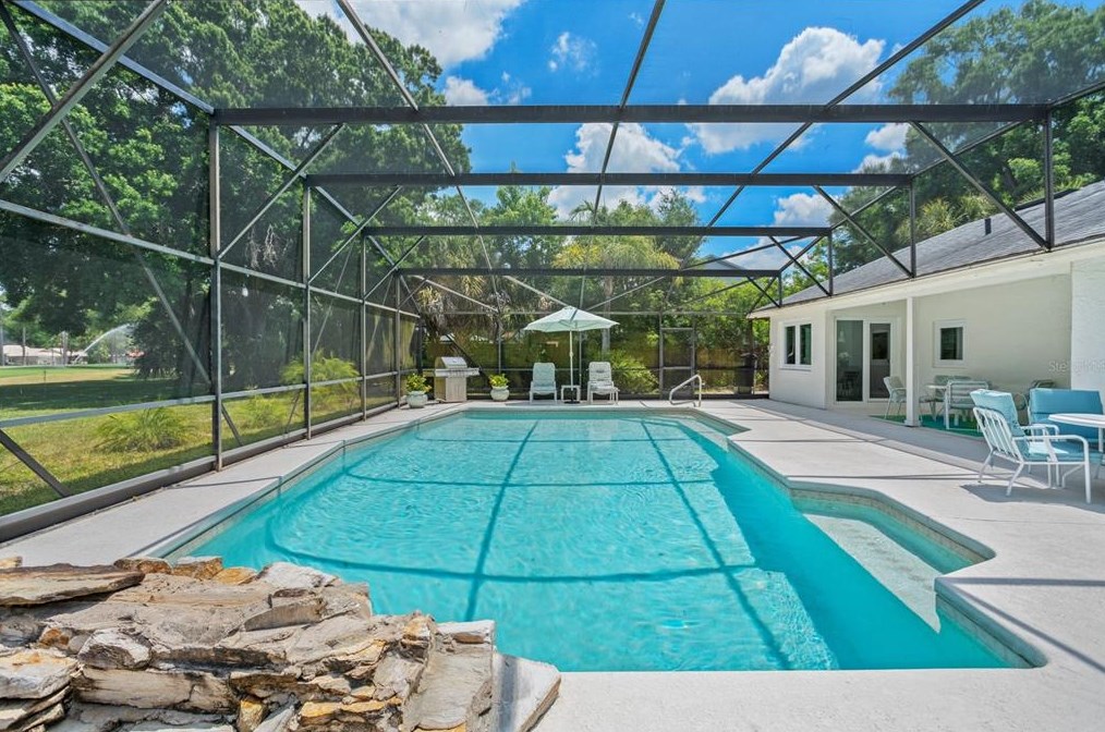 6735 Edgeworth Dr, Orlando, FL 32819-4730