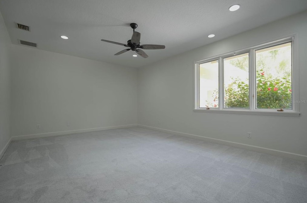 2062 Hutton Pt, Longwood FL  exterior