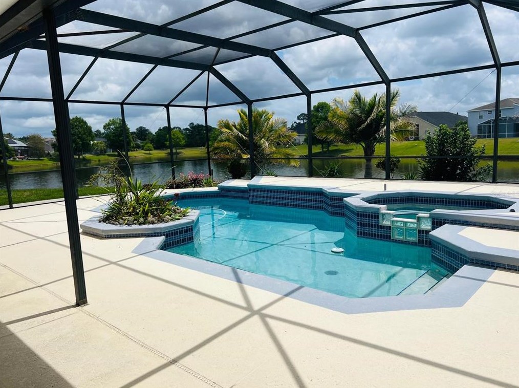 606 Divine Cir, Orlando, FL 32828-8104