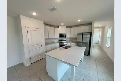 2747 San Marco Way, Winter Haven, FL 33884 - Photo 6